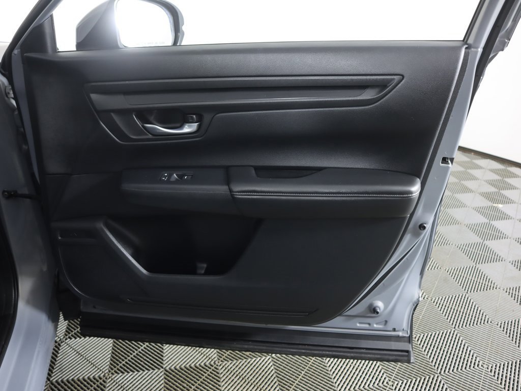 Used 2025 Honda CR-V LX image 20