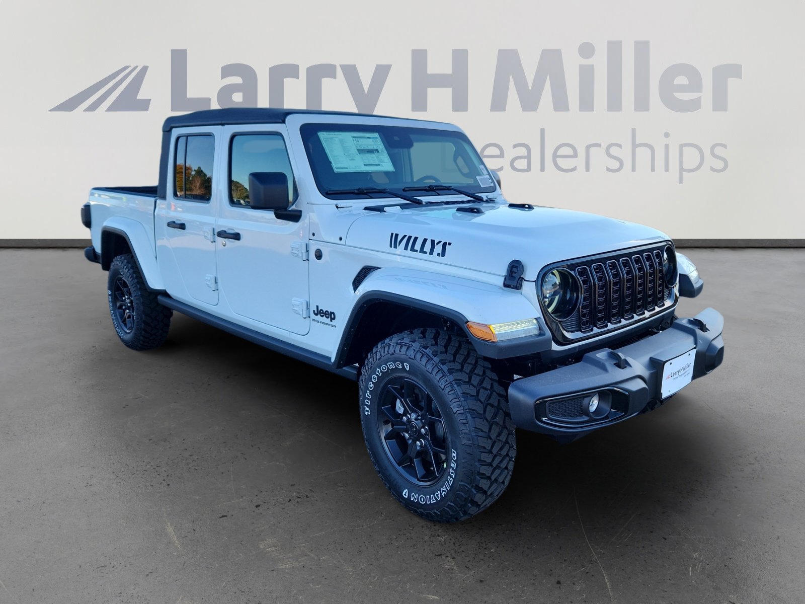 New 2025 Jeep Gladiator Willys AWD/4WD image 8