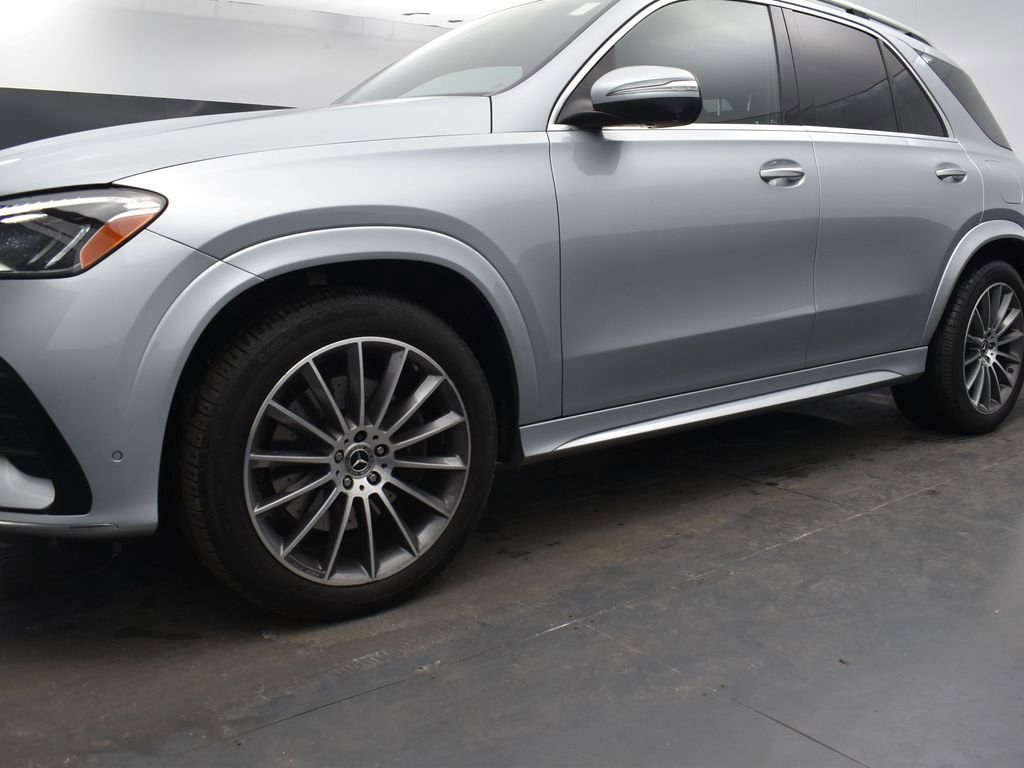 Used 2024 Mercedes-Benz GLE 450e 4MATIC image 36