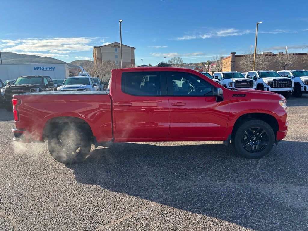 Used 2023 Chevrolet Silverado 1500 RST w/ Z71 Off-Road Package image 4