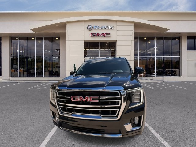 Used 2023 GMC Yukon SLT w/ SLT Premium Package RWD image 4