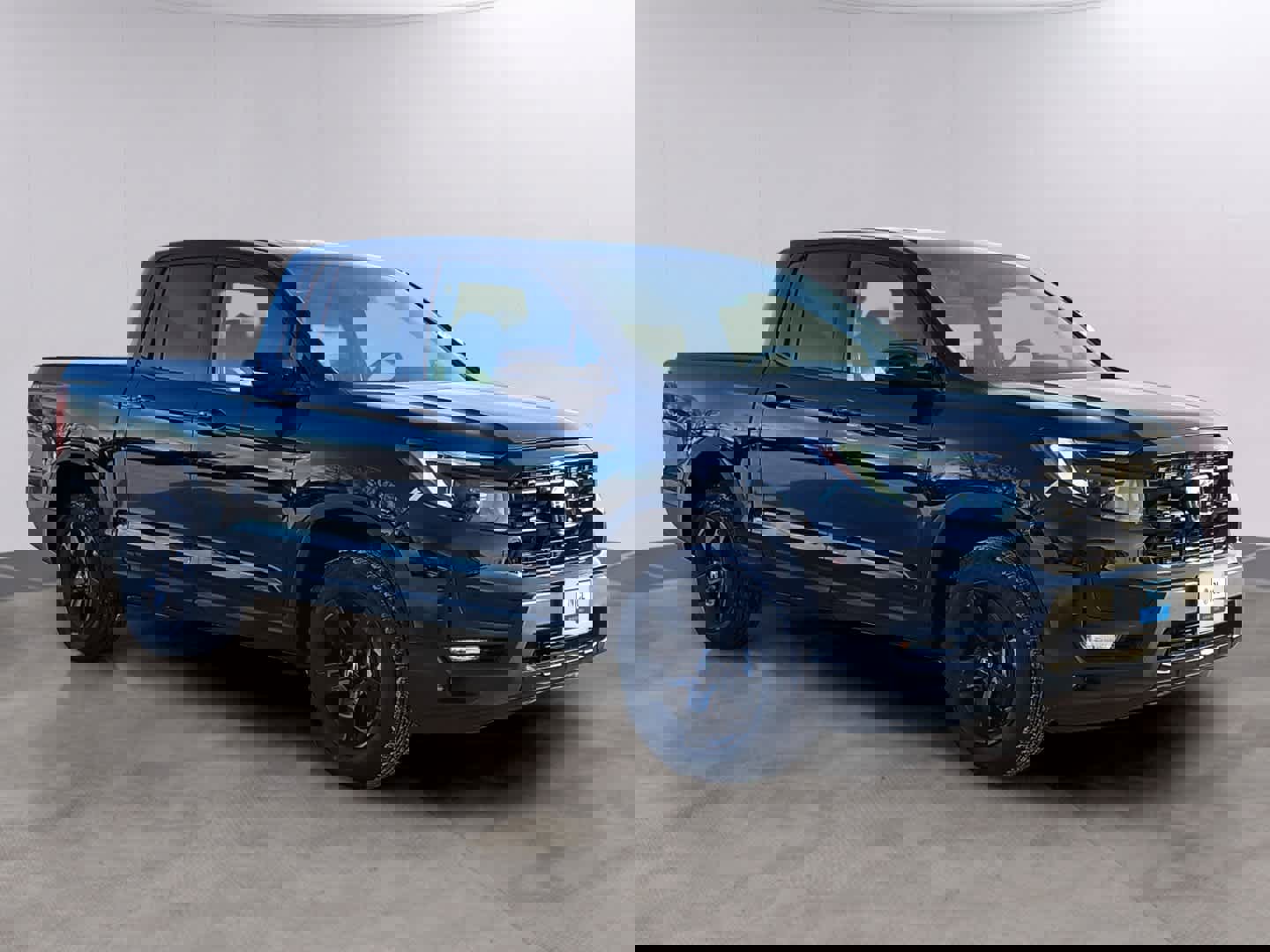 New 2026 Honda Ridgeline Black Edition image 2