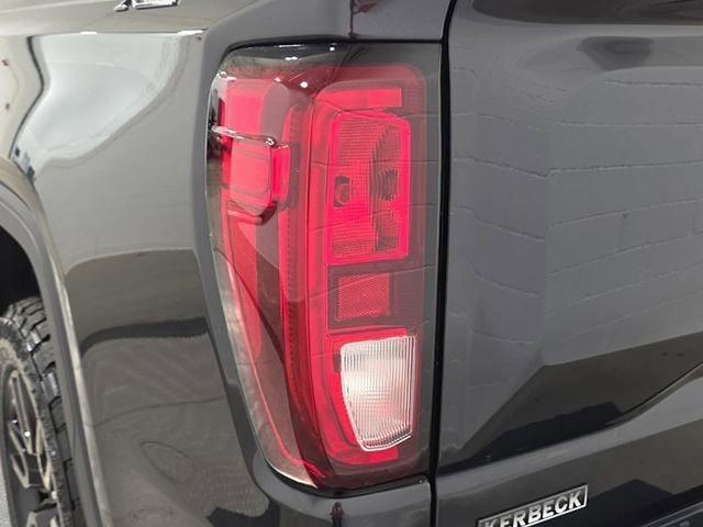 Used 2020 GMC Sierra 1500 Elevation w/ Elevation Value Package AWD/4WD image 31