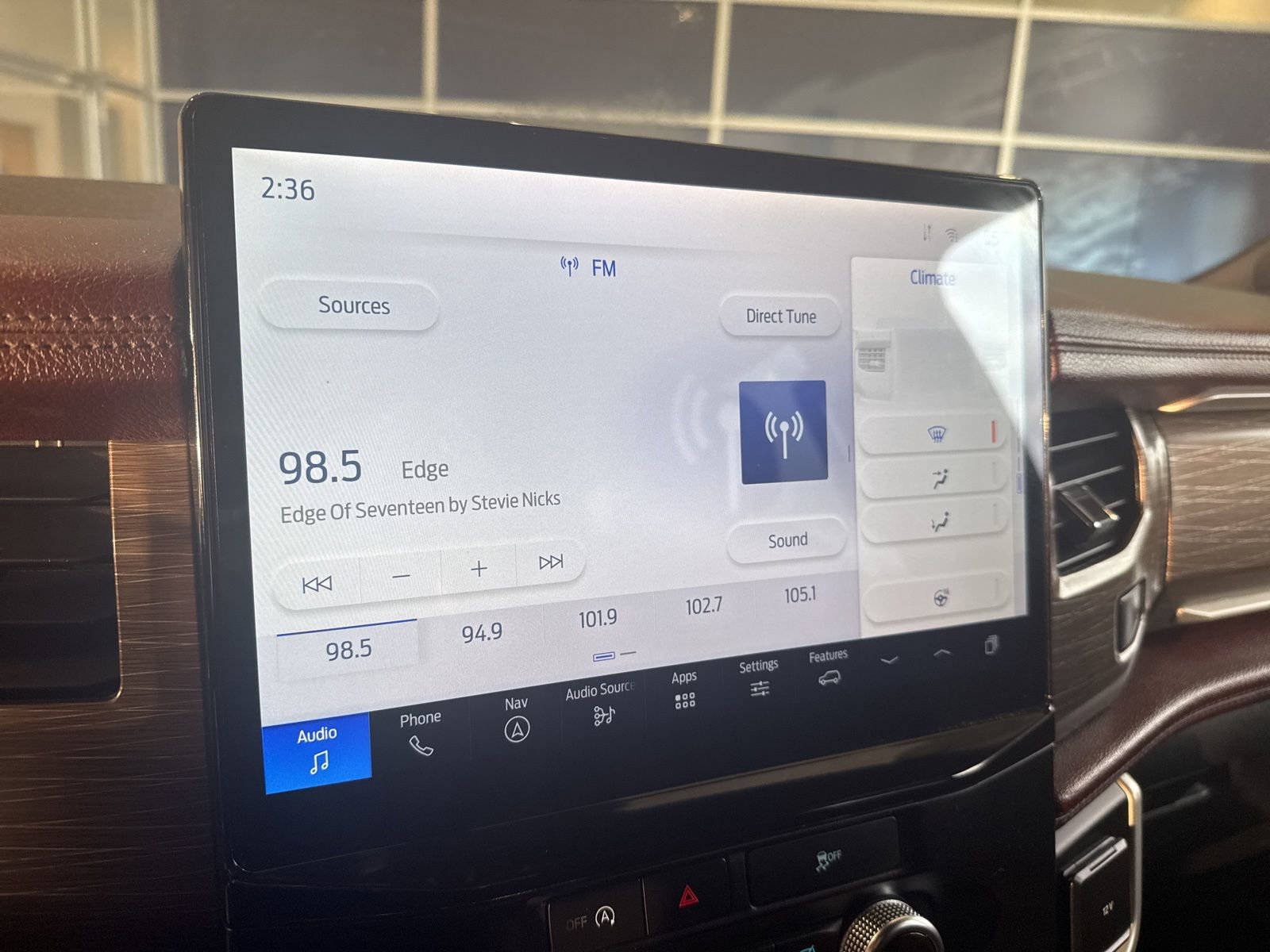 Used 2024 Ford Expedition Max Limited image 38