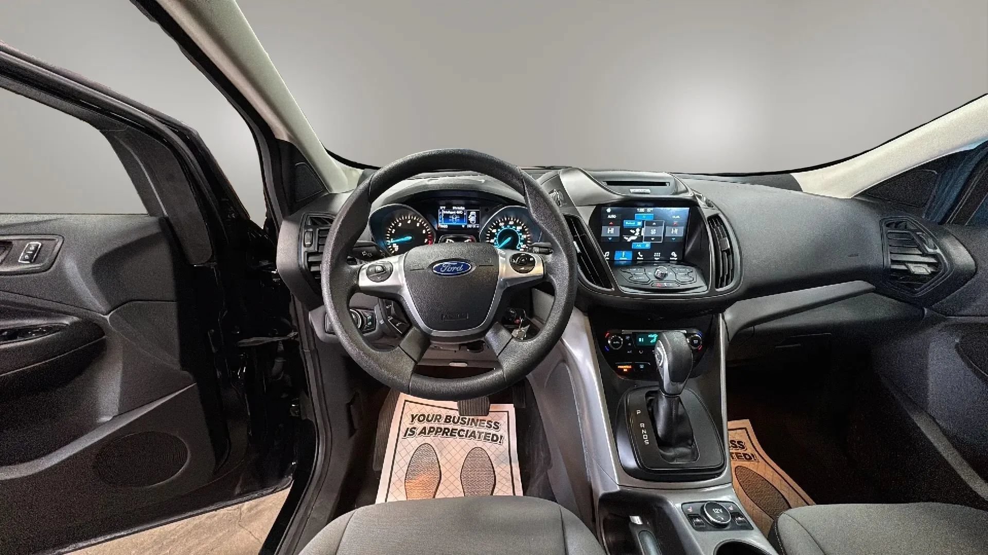 Used 2016 Ford Escape SE w/ Equipment Group 201A AWD/4WD image 17