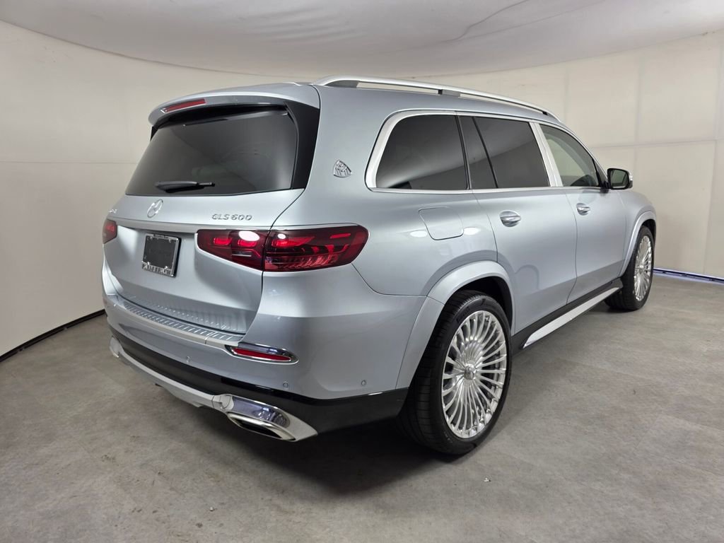 Certified 2024 Mercedes-Benz Maybach GLS 600 4MATIC image 4