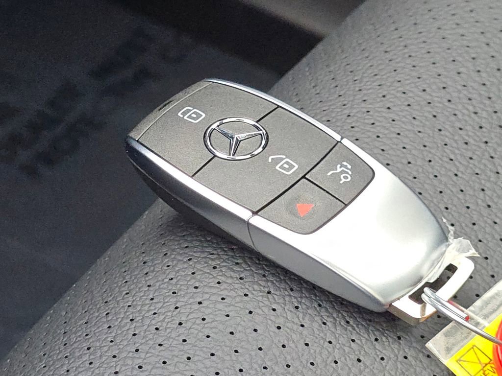 New 2026 Mercedes-Benz GLE 350 4MATIC image 35