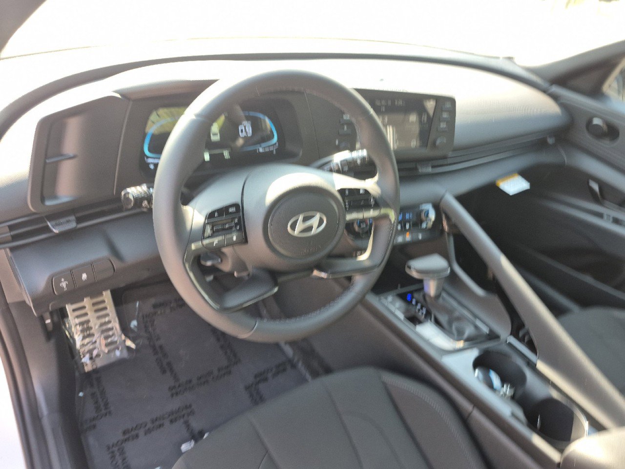 New 2026 Hyundai Elantra SEL Sport Premium image 34