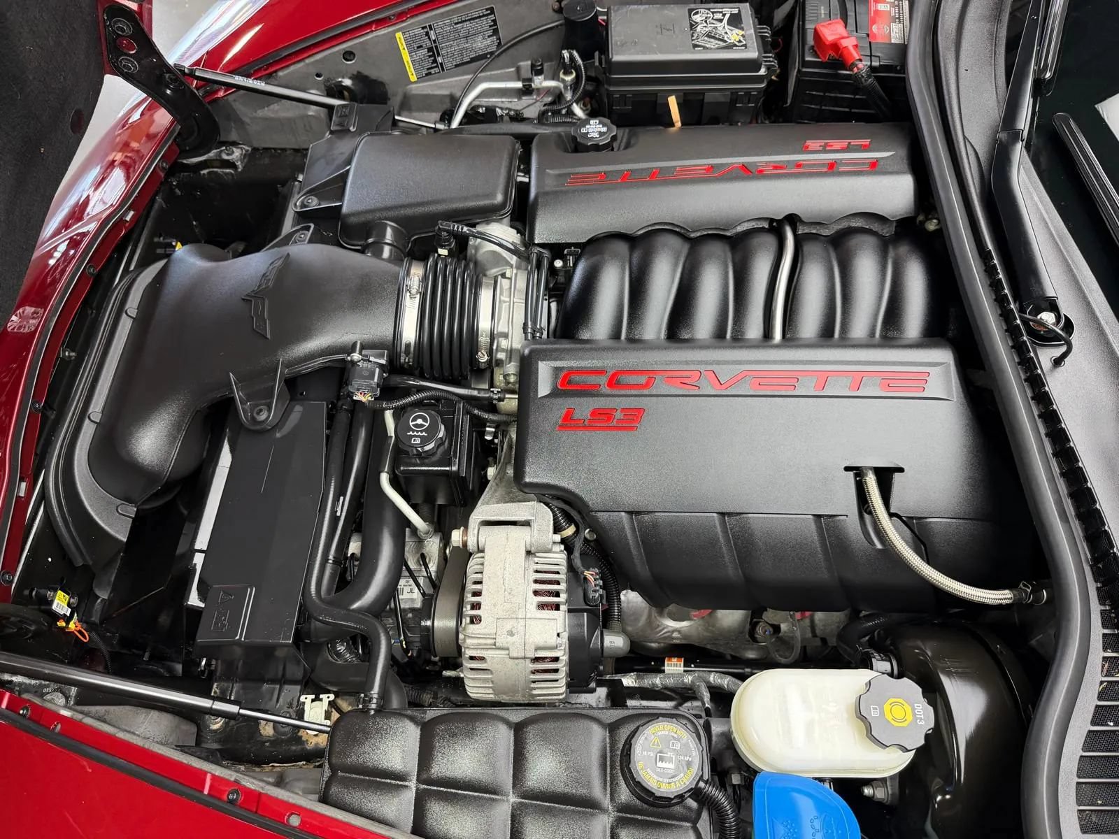 Used 2008 Chevrolet Corvette Coupe w/ Preferred Equipment Group RWD image 11