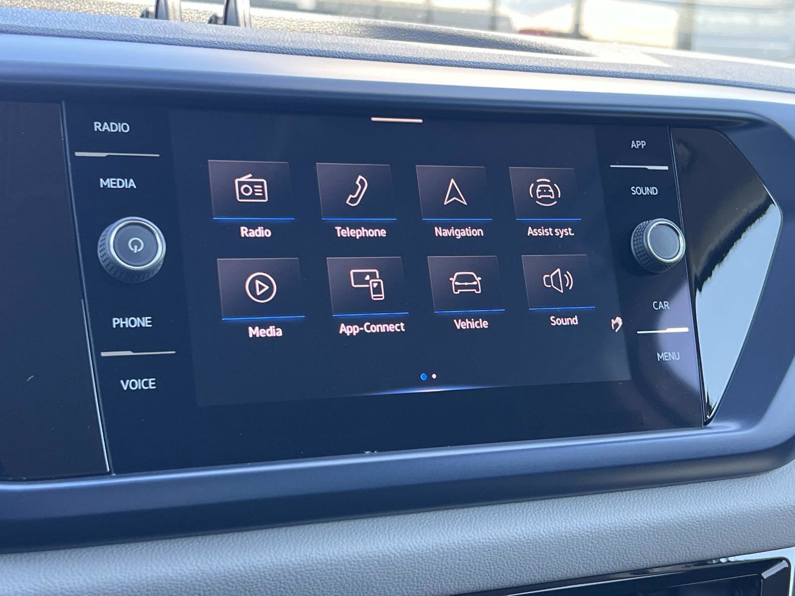 Certified 2023 Volkswagen Taos SE w/ Black Wheel Package image 12