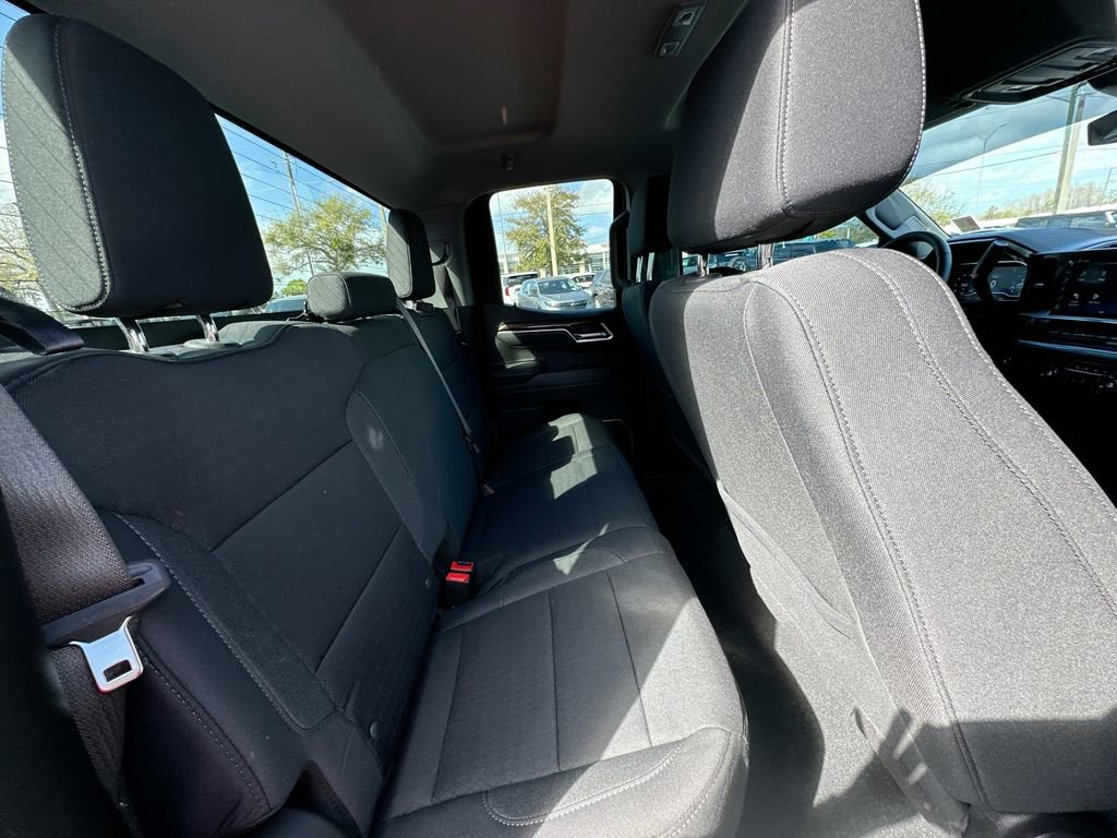 Certified 2025 Chevrolet Silverado 1500 RST w/ Redline Edition image 26