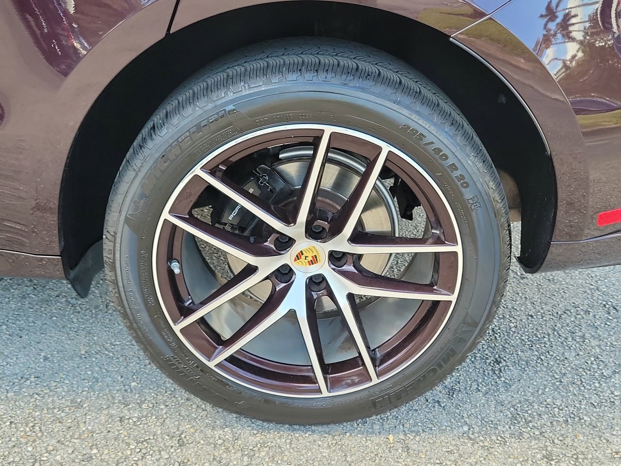 Used 2023 Porsche Macan Turbo image 8