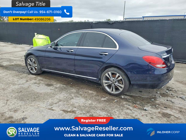 Used 2018 Mercedes-Benz C 300 4MATIC Sedan image 3