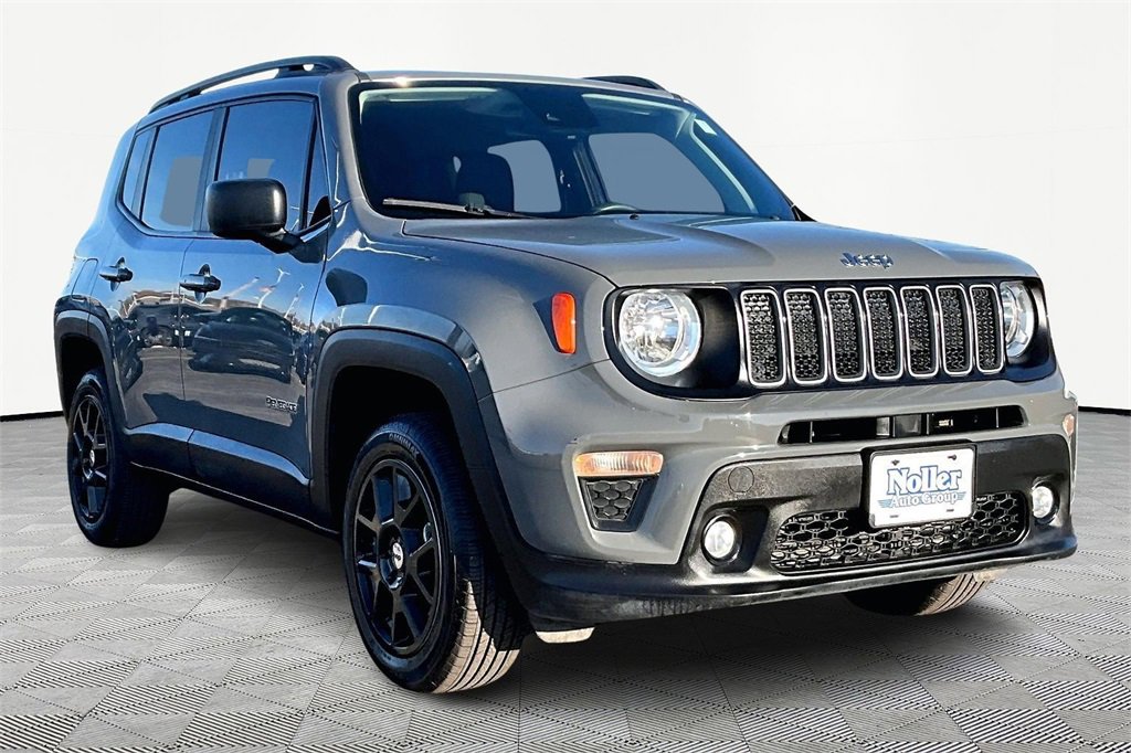 Used 2022 Jeep Renegade Latitude image 12