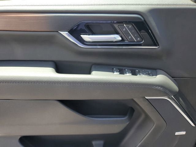 New 2026 GMC Yukon Denali AWD/4WD image 17