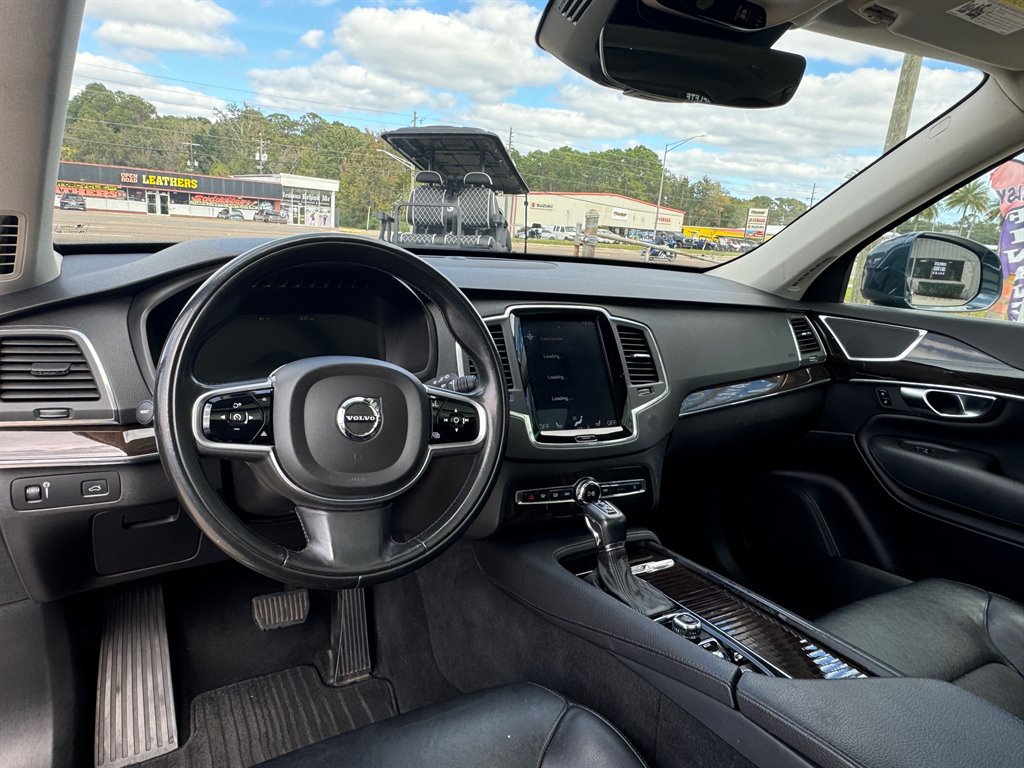Used 2018 Volvo XC90 T5 Momentum AWD/4WD image 10