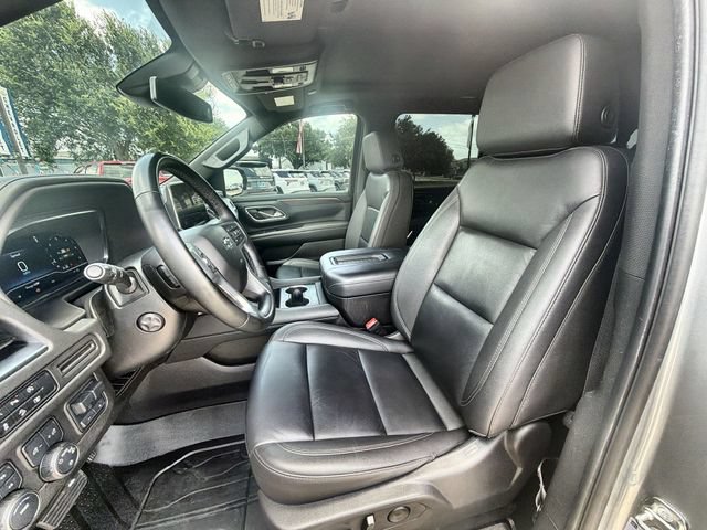 Certified 2024 Chevrolet Suburban Z71 w/ Luxury Package AWD/4WD image 18