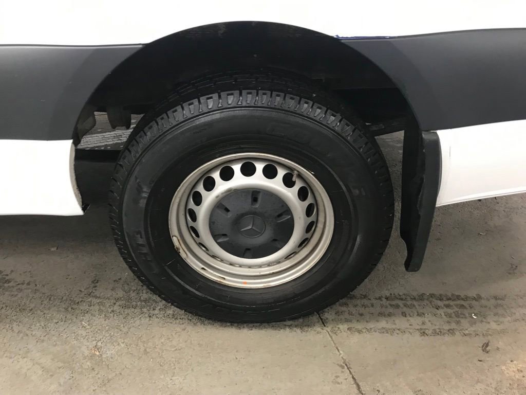 Used 2021 Mercedes-Benz Sprinter 2500 image 35