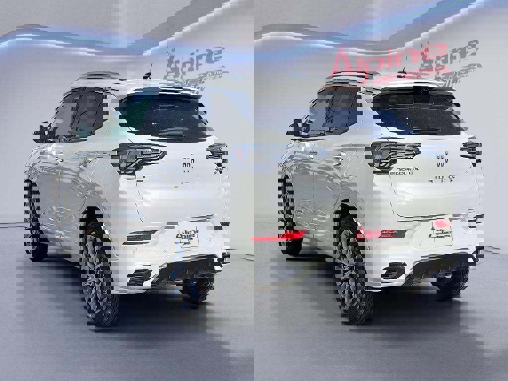 Used 2024 Buick Encore GX Avenir w/ Avenir Technology Package image 3