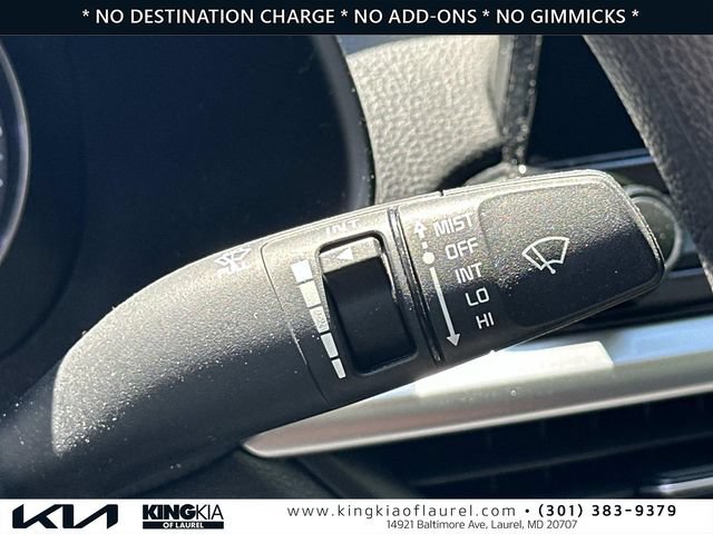 Used 2023 Kia Forte LXS w/ LXS Technology Package FWD image 11