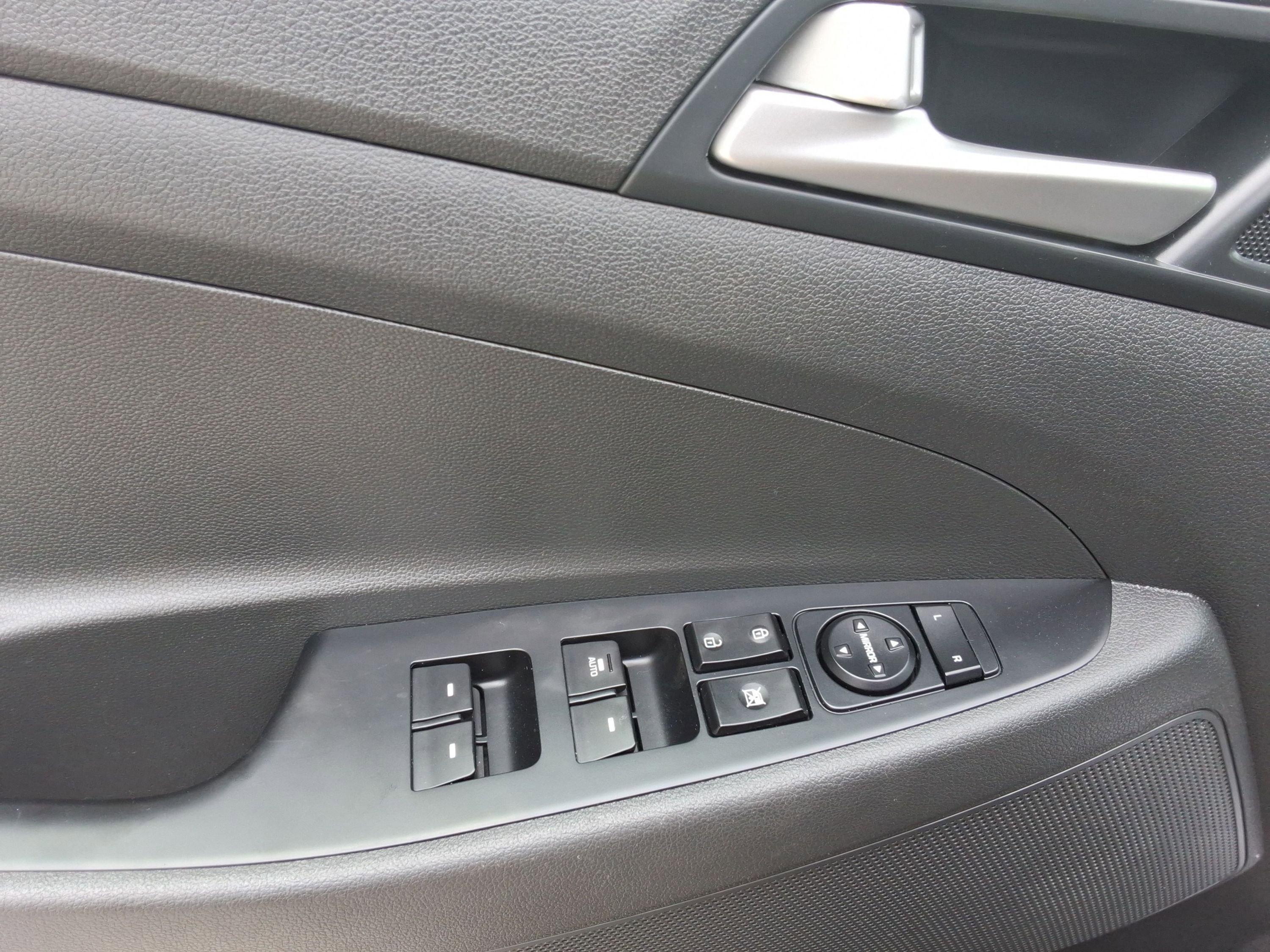 Used 2020 Hyundai Tucson Value AWD/4WD image 21