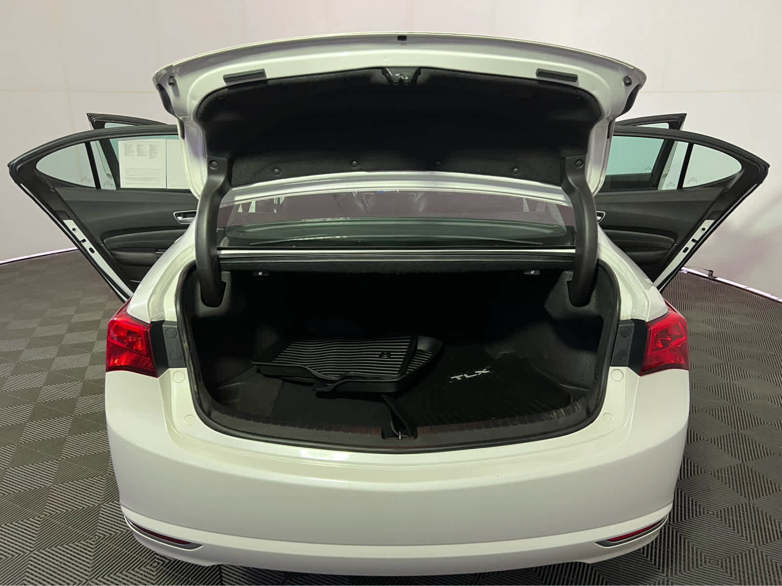 Certified 2019 Acura TLX image 25