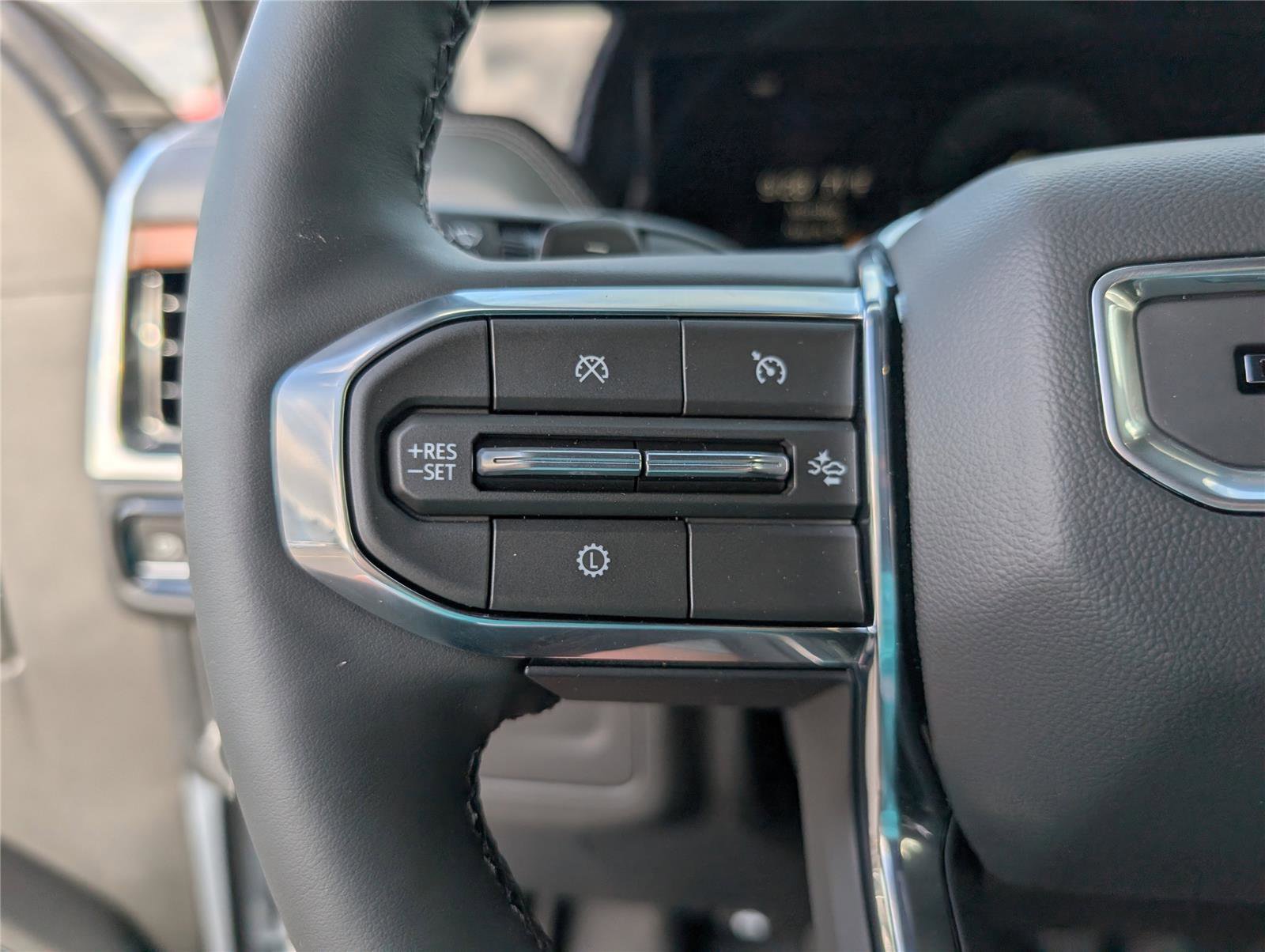 New 2026 GMC Yukon XL Denali w/ Sun & Power Step Package image 29