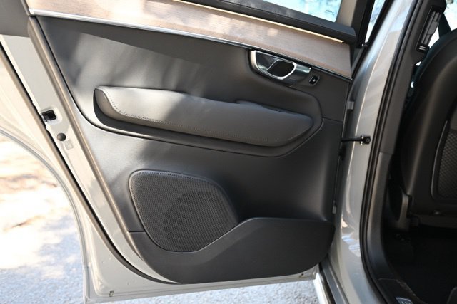 New 2026 Volvo XC90 B5 Core AWD/4WD image 30