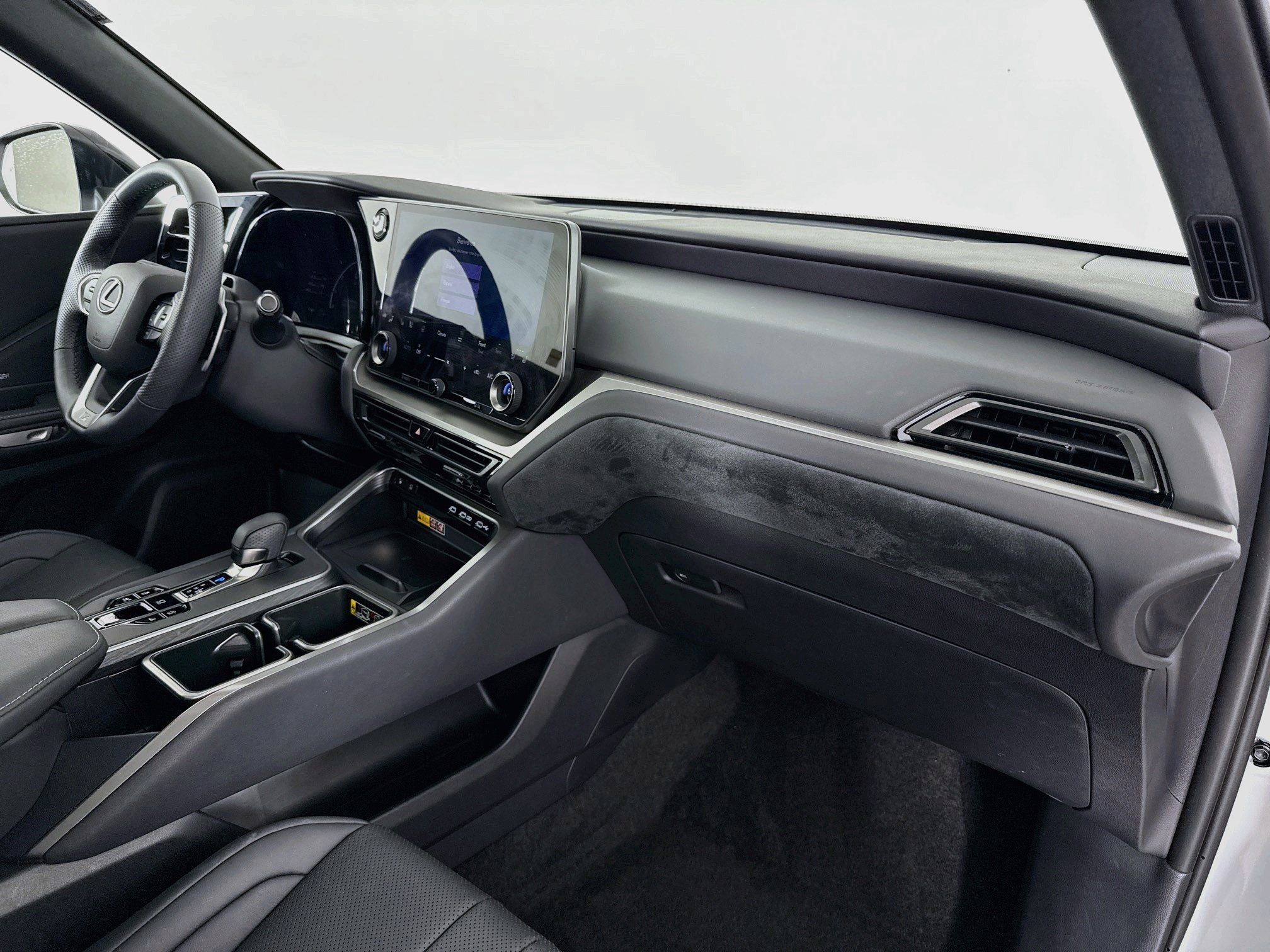 Certified 2025 Lexus TX 350 AWD w/ Technology Package image 29