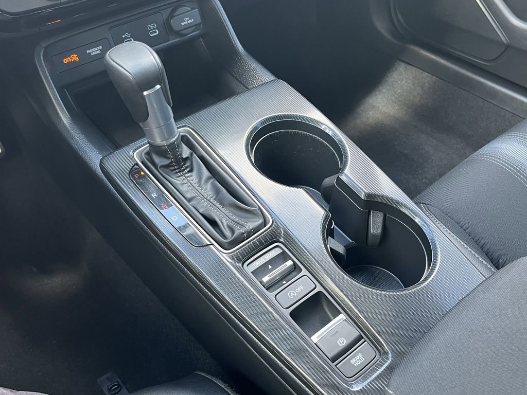 Used 2025 Honda Civic Sport image 27