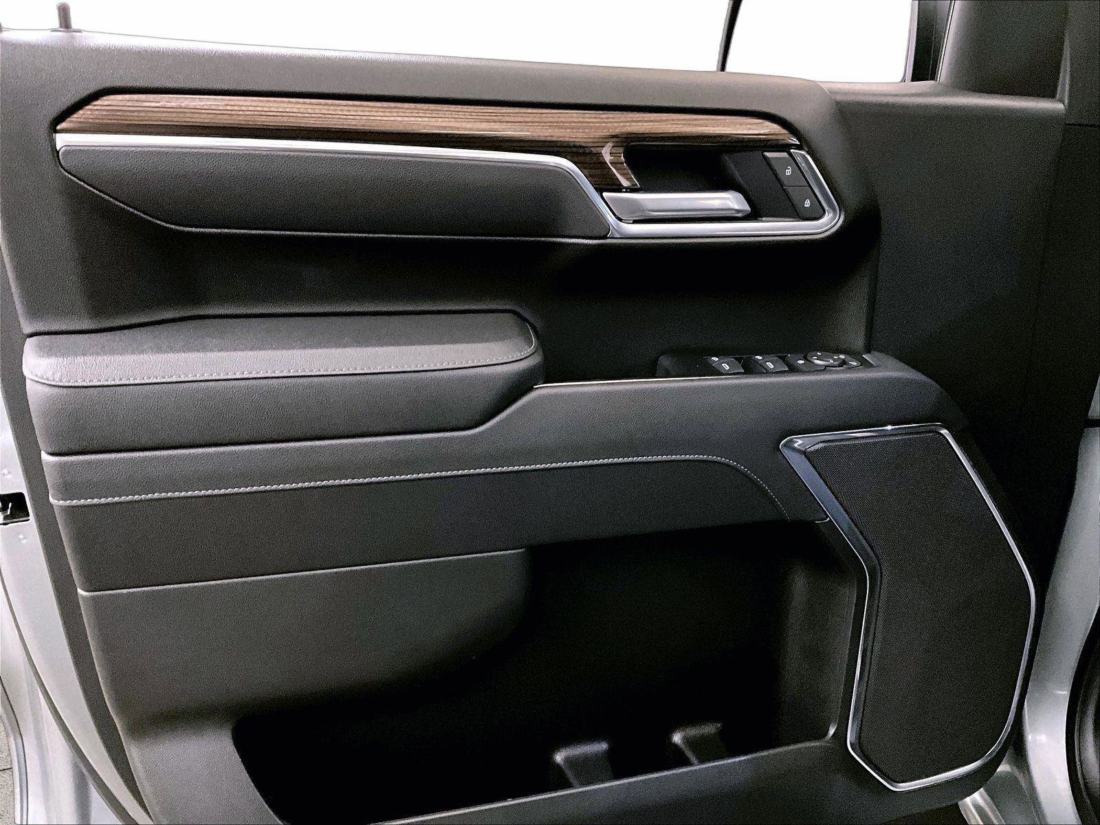 Used 2025 Chevrolet Silverado 1500 LT w/ Safety Package image 22