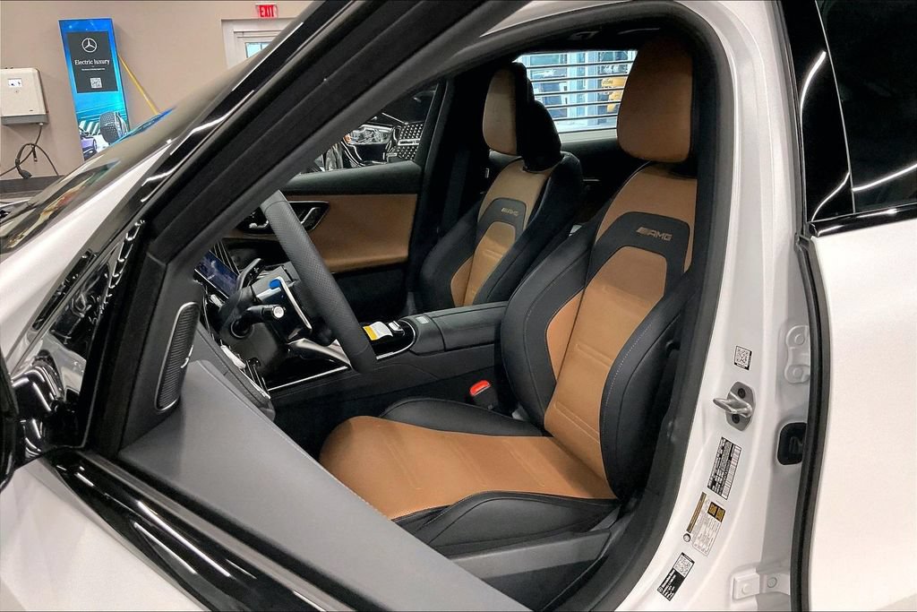 New 2026 Mercedes-Benz E 53 AMG e 4MATIC Wagon image 9