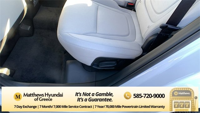 Certified 2025 Hyundai Tucson SE image 19