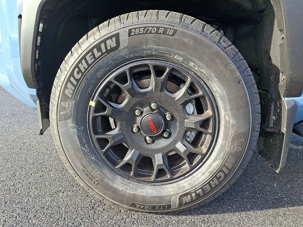 New 2025 Toyota 4Runner TRD Off-Road Premium image 18