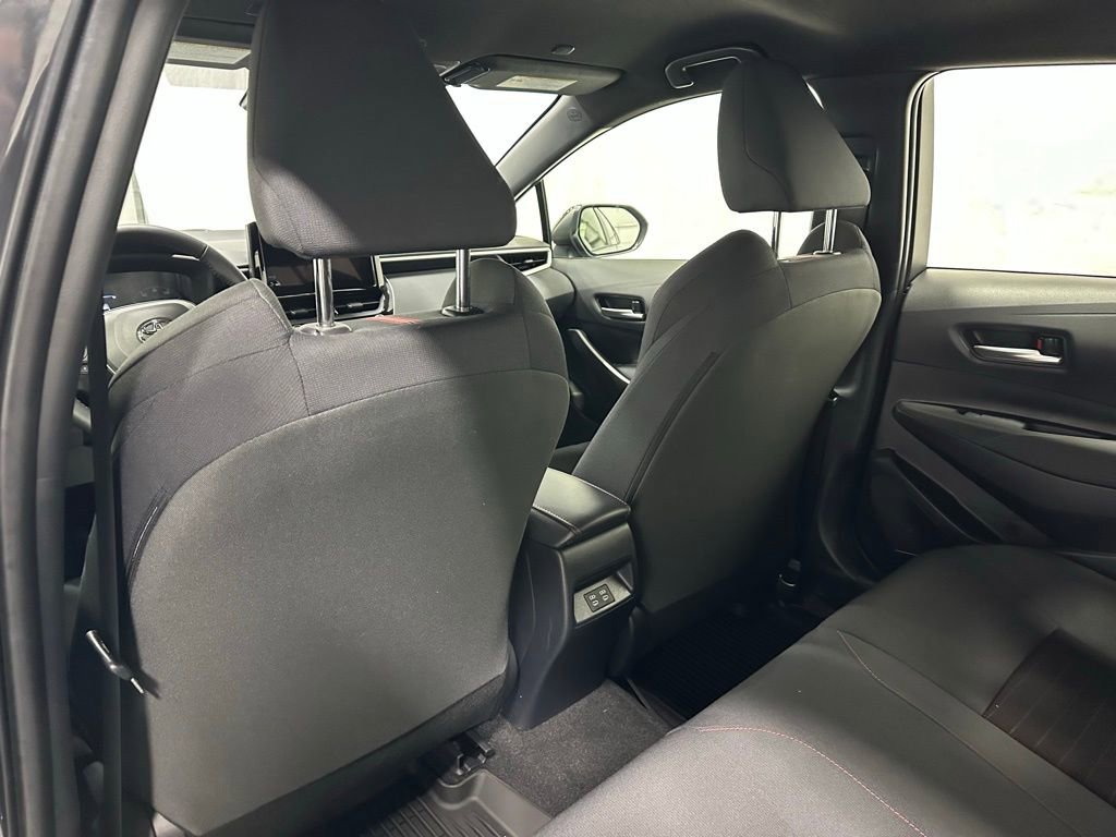 Used 2025 Toyota Corolla SE image 48