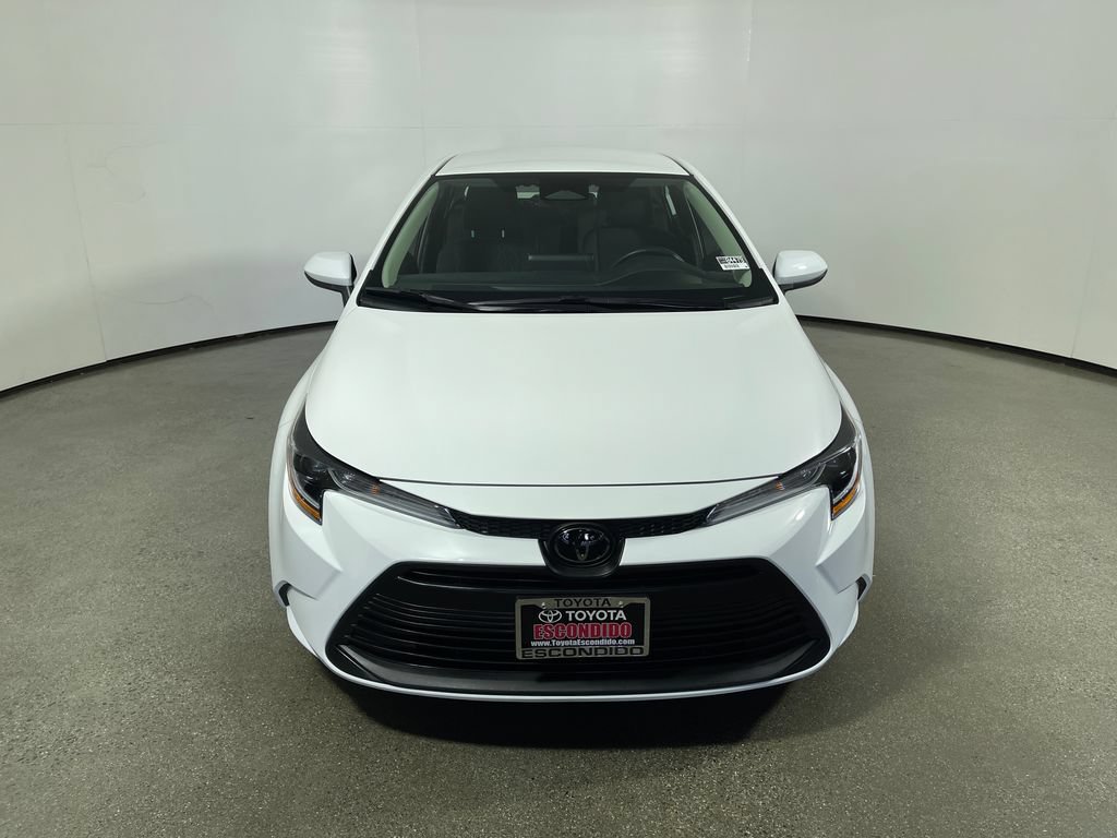 Used 2026 Toyota Corolla LE FWD image 8