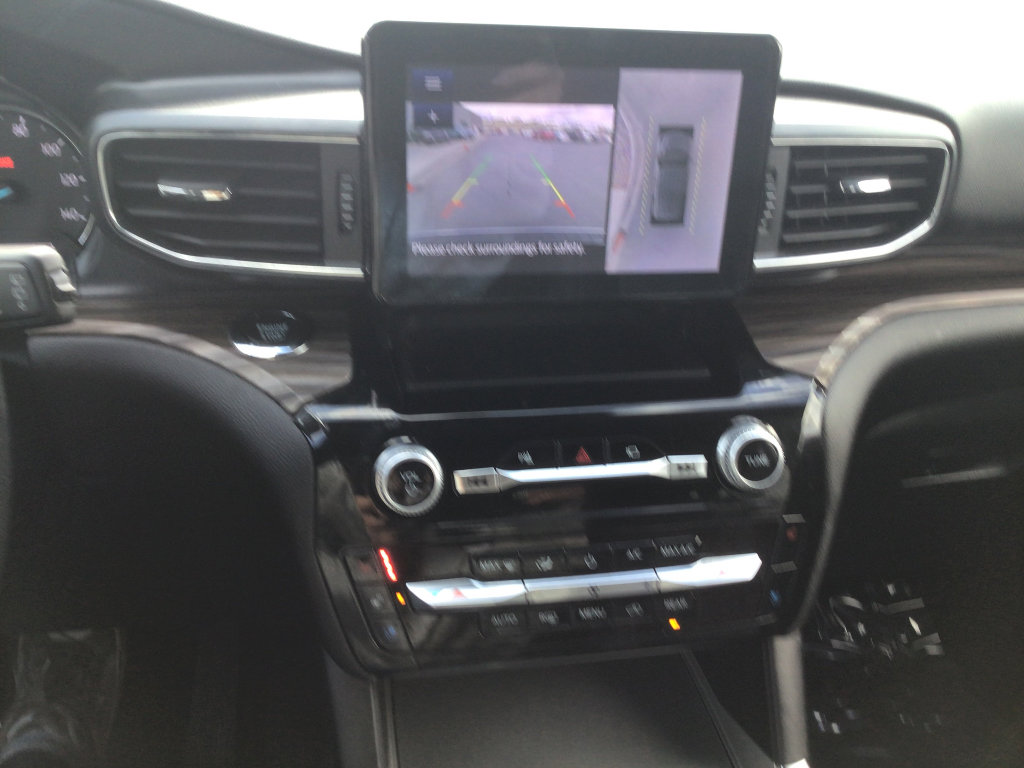 Used 2023 Ford Explorer Limited RWD image 9