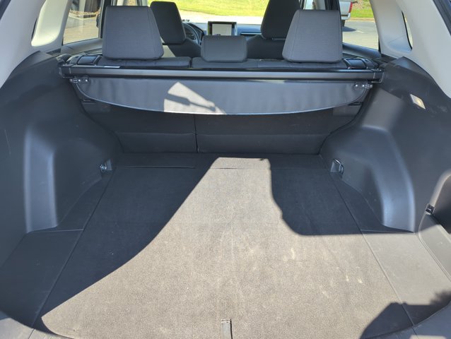 Used 2025 Toyota RAV4 XLE FWD image 7