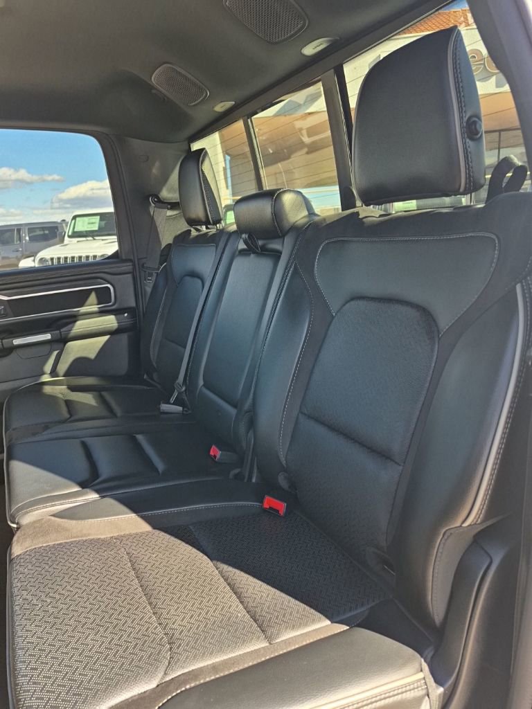 Used 2023 RAM 1500 Laramie image 24