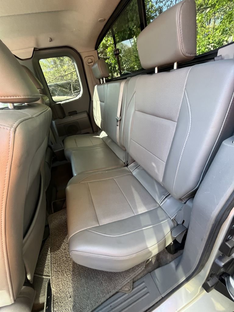Used 2007 Nissan Titan LE w/ Tow Pkg image 5