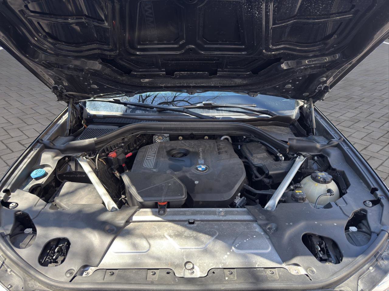 Used 2019 BMW X4 xDrive30i w/ M Sport Package image 21