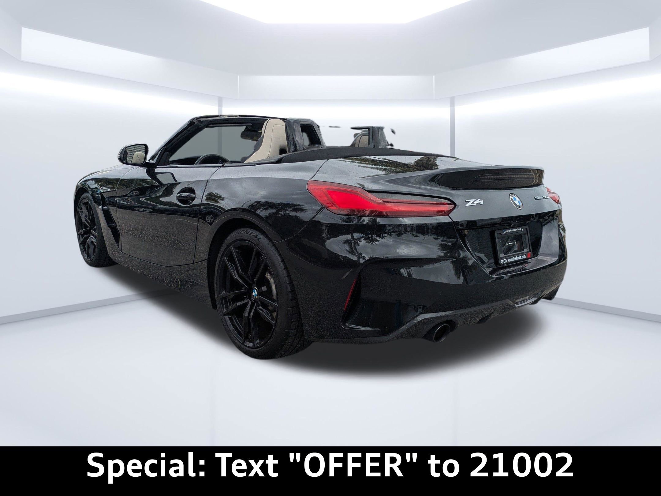 Used 2024 BMW Z4 sDrive30i w/ Shadowloine Package RWD image 5