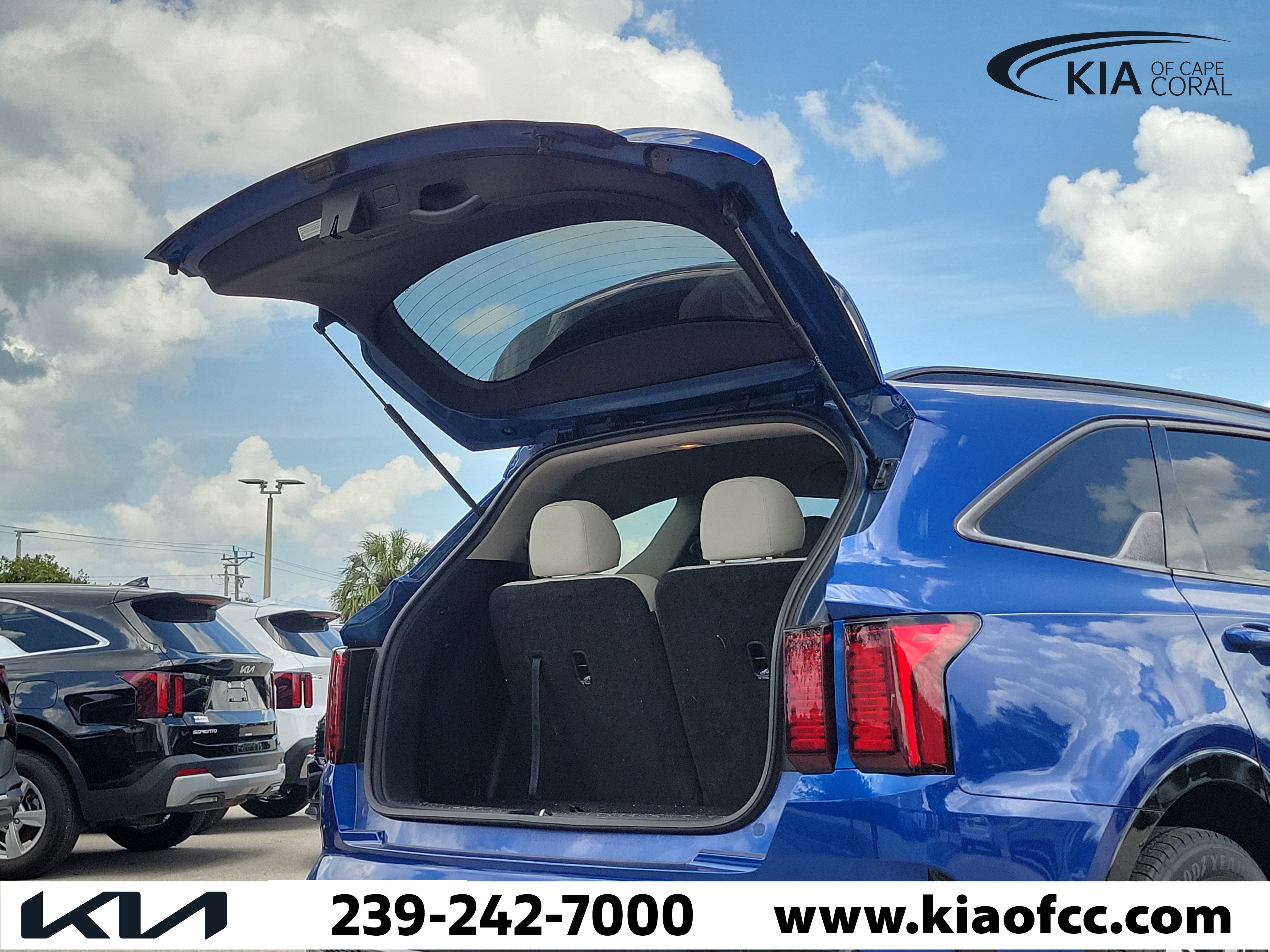 Used 2022 Kia Sorento S FWD image 9