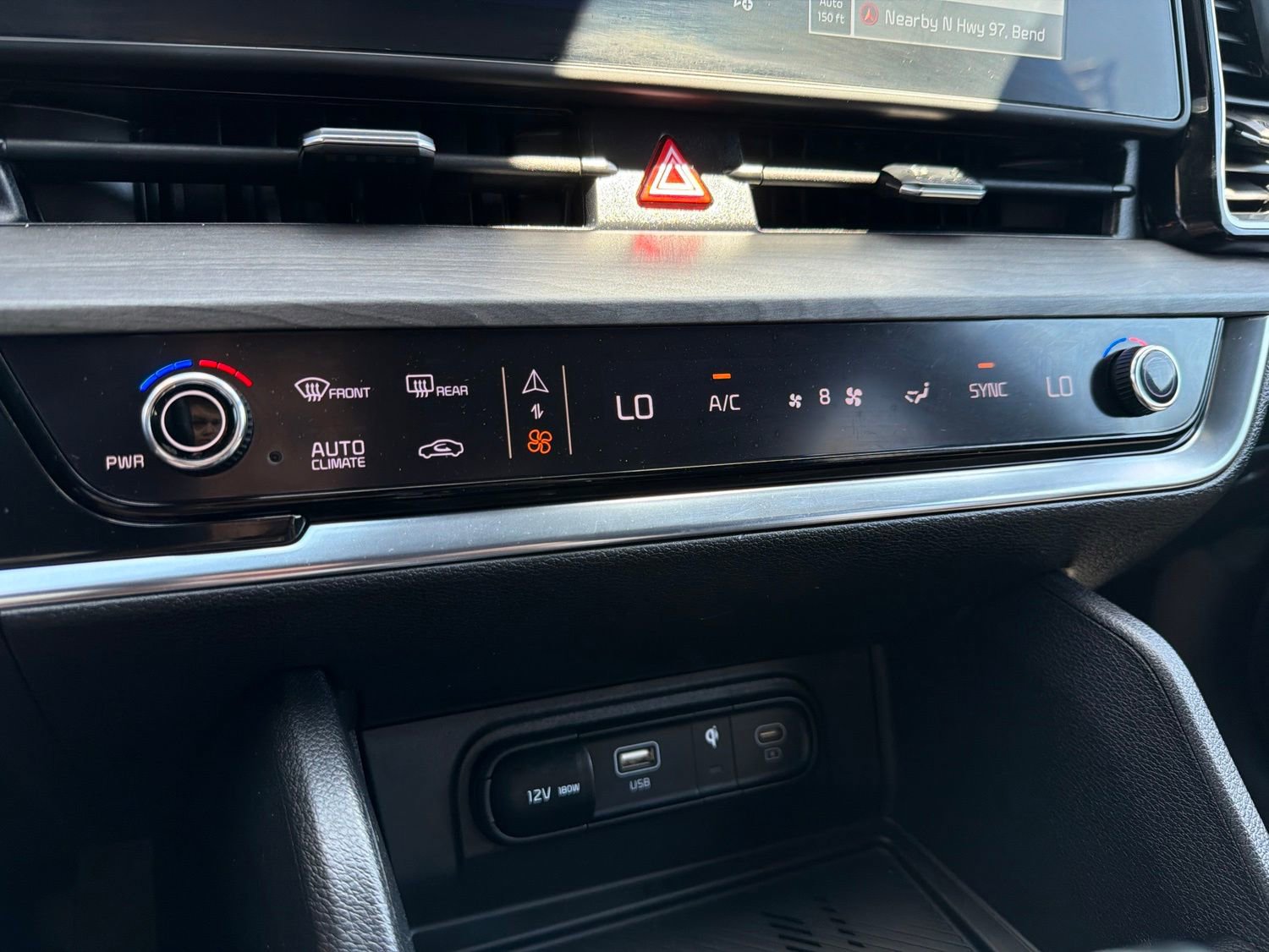 Used 2023 Kia Sportage X-Line w/ X-Line Premium Package AWD/4WD image 8