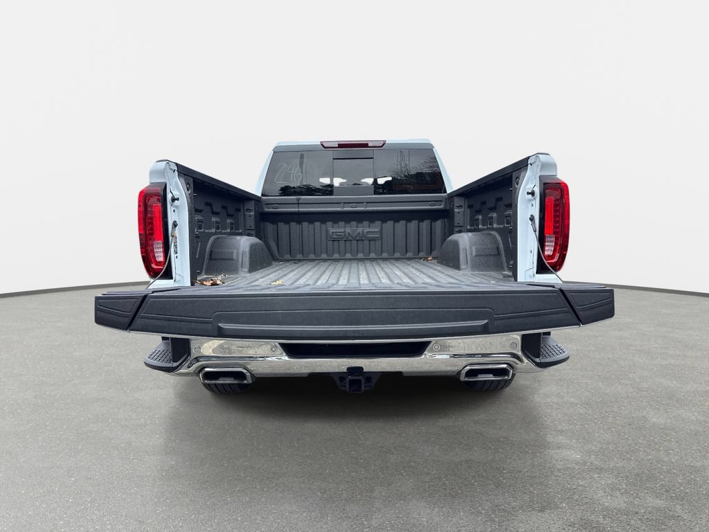 New 2026 GMC Sierra 1500 SLT w/ SLT Premium Plus Package AWD/4WD image 4