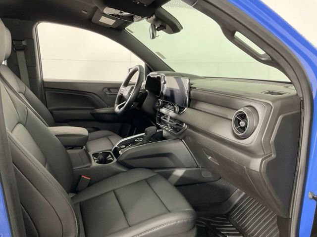 Used 2025 Chevrolet Colorado Trail Boss image 33