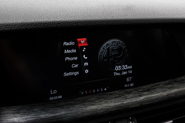 Used 2019 Alfa Romeo Stelvio w/ Nero Edizione RWD image 37