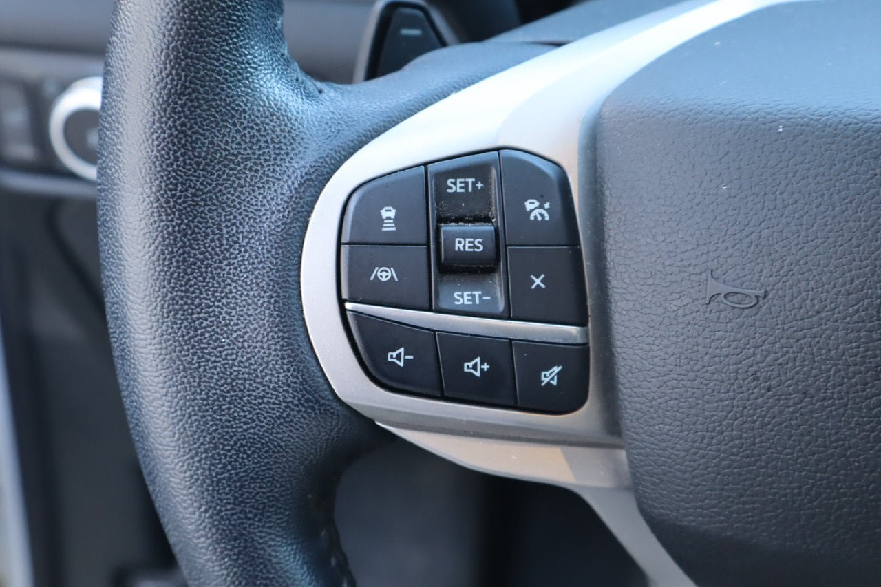 Used 2020 Ford Explorer Limited RWD image 14