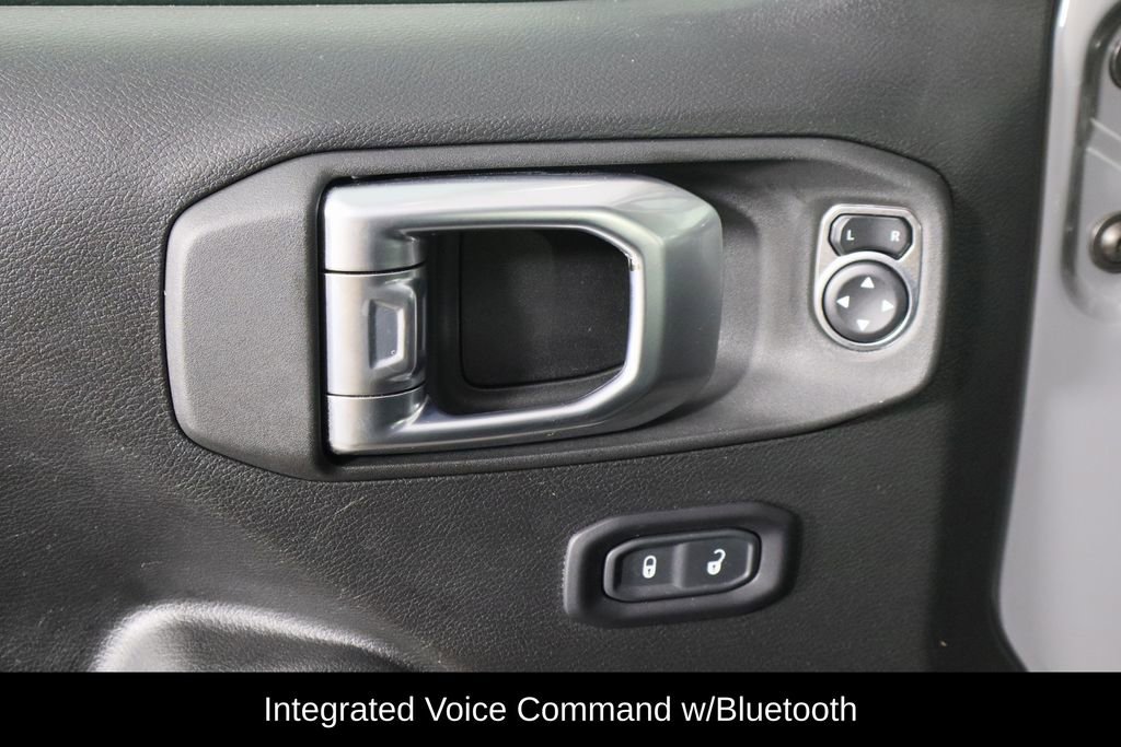 Used 2022 Jeep Gladiator Willys image 22