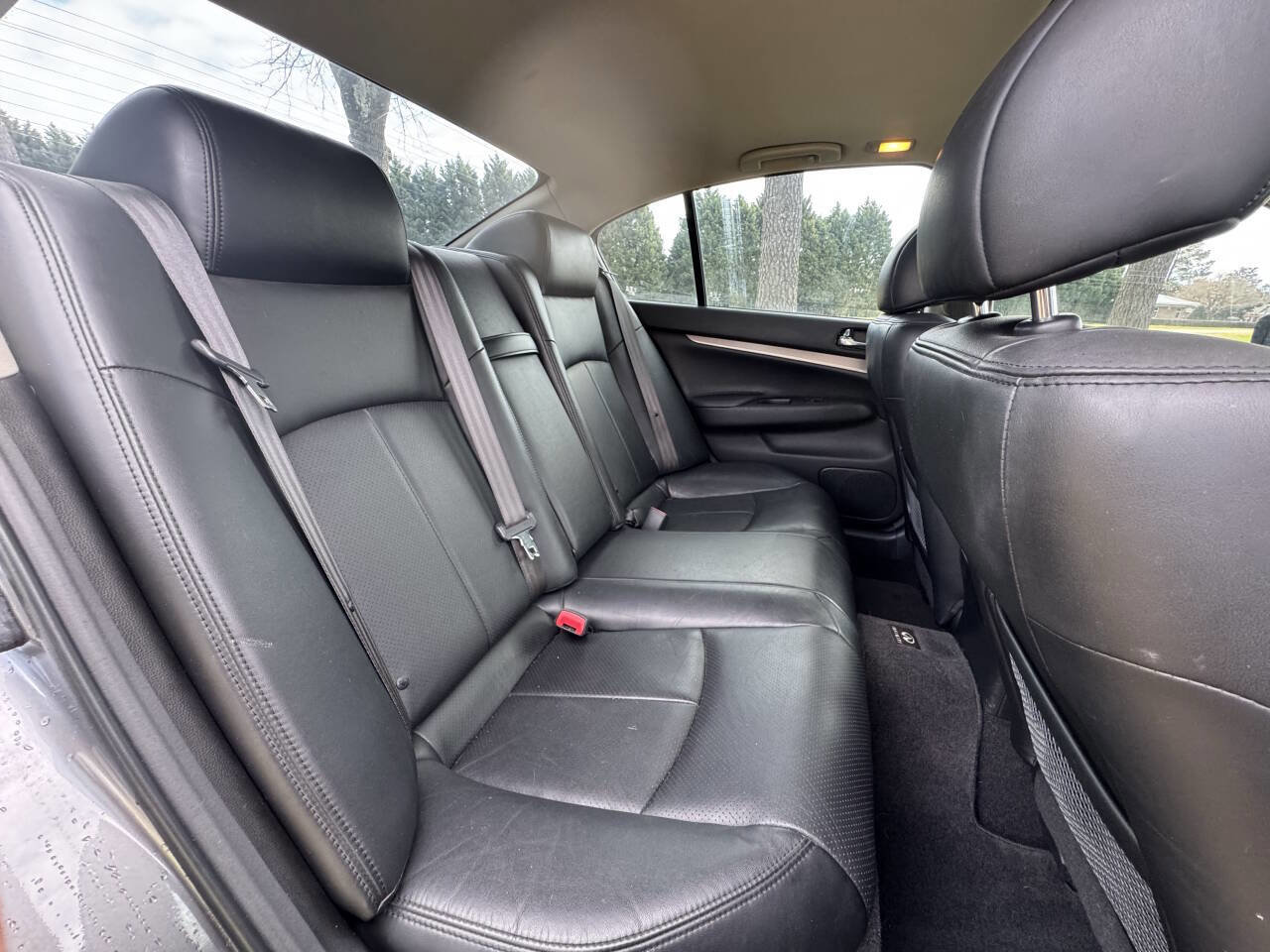 Used 2013 INFINITI G37 x AWD 4dr Sedan w/ Premium Pkg image 20
